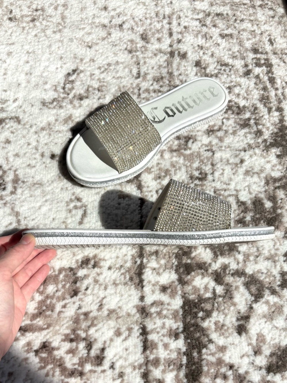 Y2K Juicy Couture Yippy White Slide Sandals with Silver Crystal Rhinestones - Picture 4 of 12